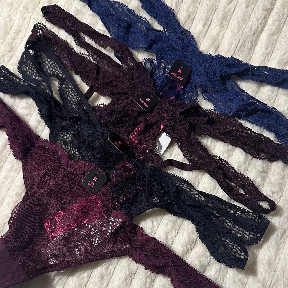 Strappy lace thong/gstring set NWT